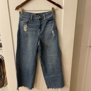 UNIQLO Cropped wide leg jeans
